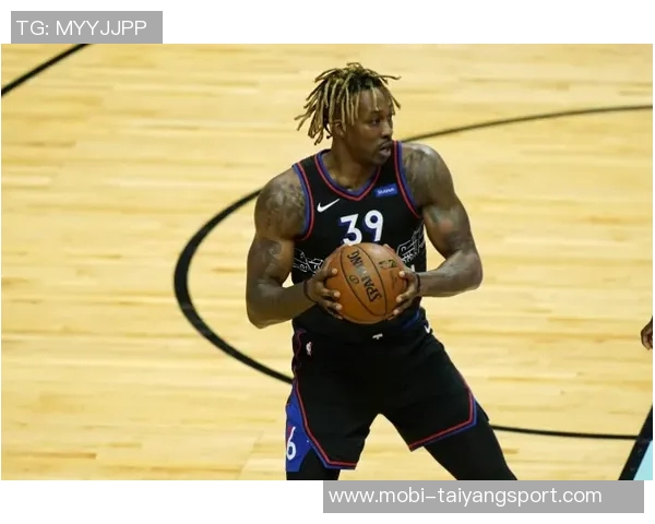 弗拉格表现平平奎因双十数据助力球队18号秀高效发挥砍下17分