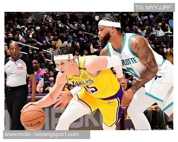 黄蜂队在NBA杯小组赛中遭遇三连败提前宣告出局引发关注